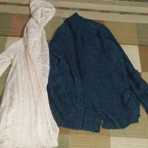 Sweater bundle size small